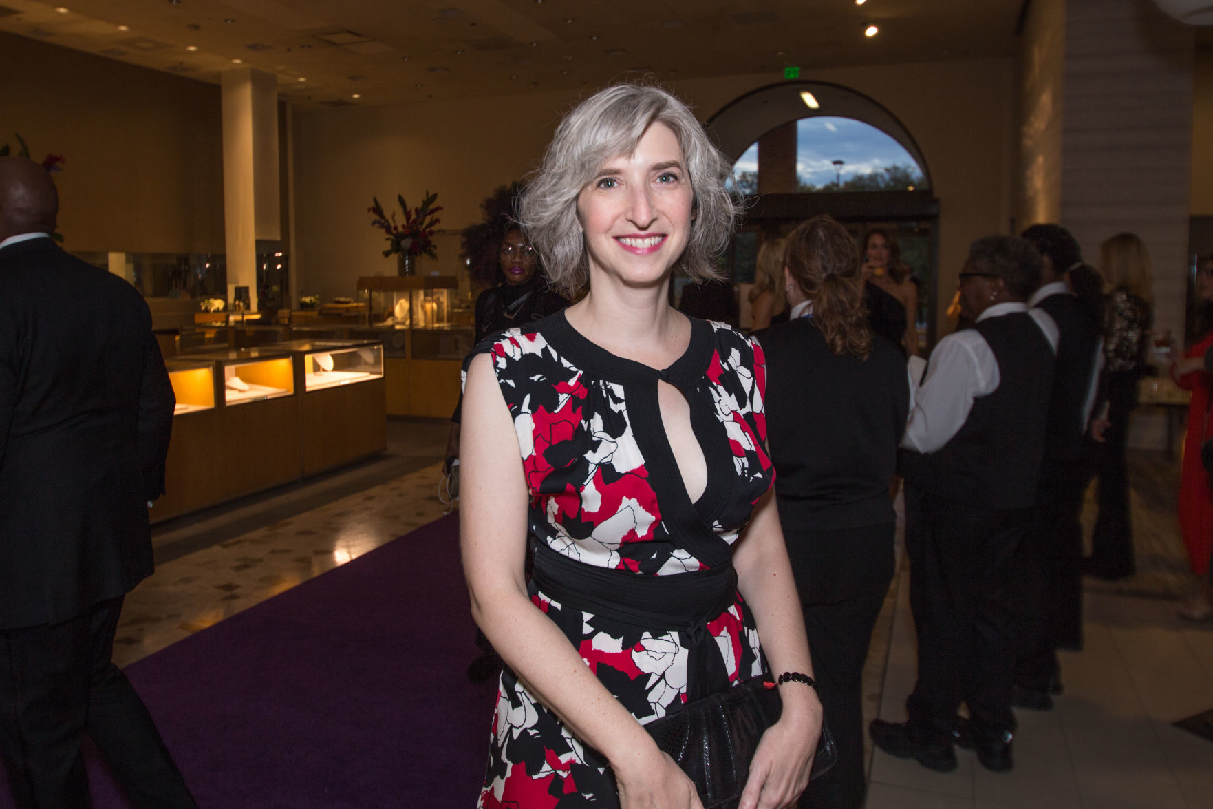 10192019fashionfundgala8.jpg